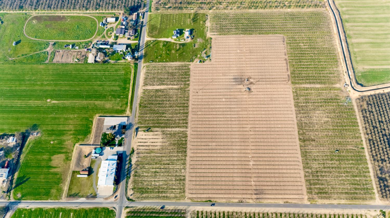 14926 Peach Ave, Livingston, CA 95334