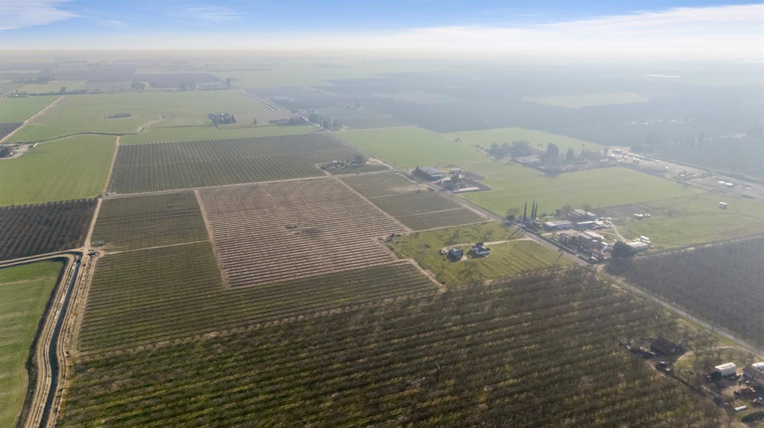 14926 Peach Ave, Livingston, CA 95334