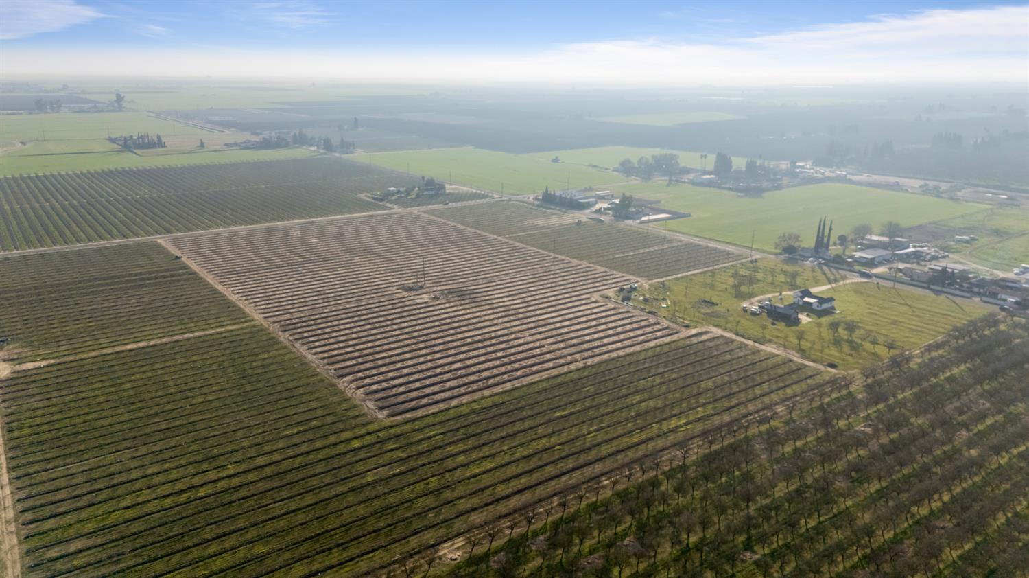 14926 Peach Ave, Livingston, CA 95334