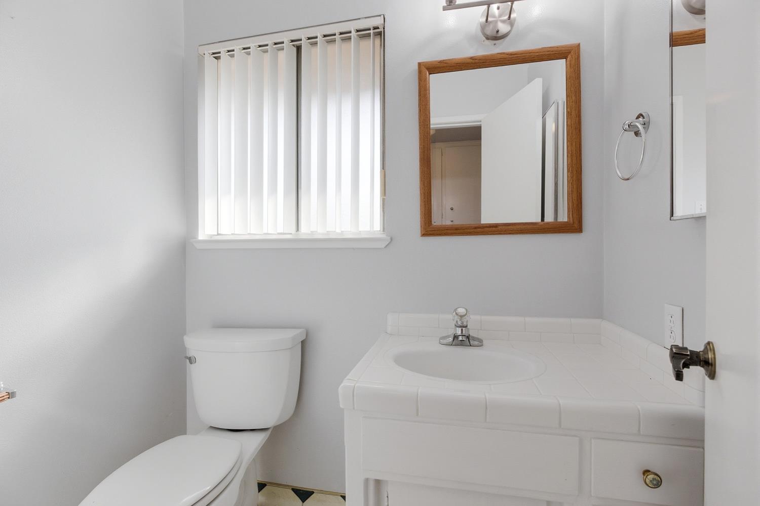 3109 Fredericksburg Ave, Modesto, CA 95355