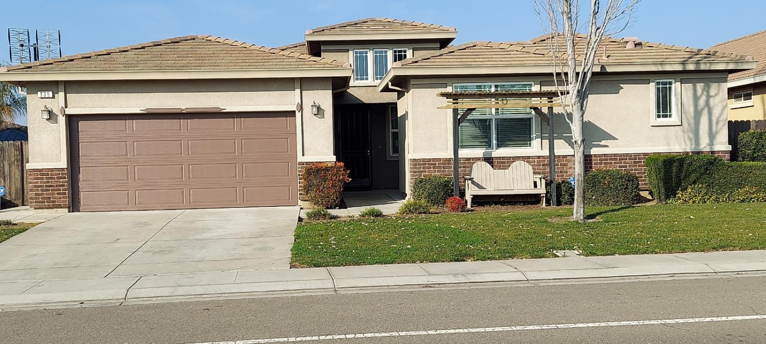 935 Mono St, Manteca, CA 95337