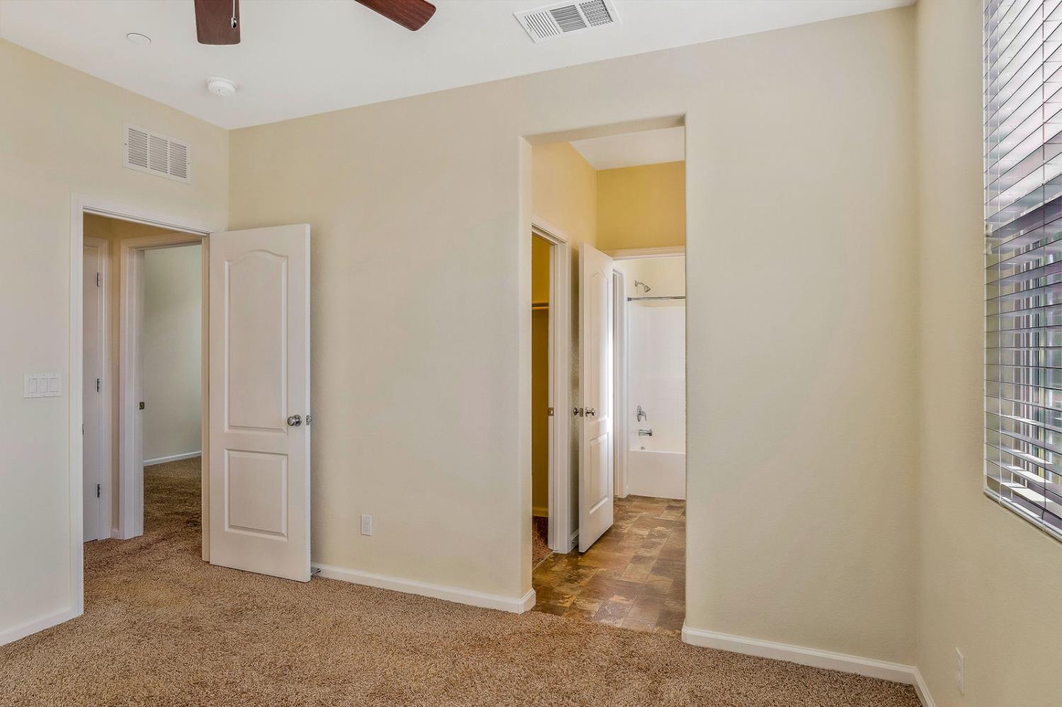 935 Mono St, Manteca, CA 95337