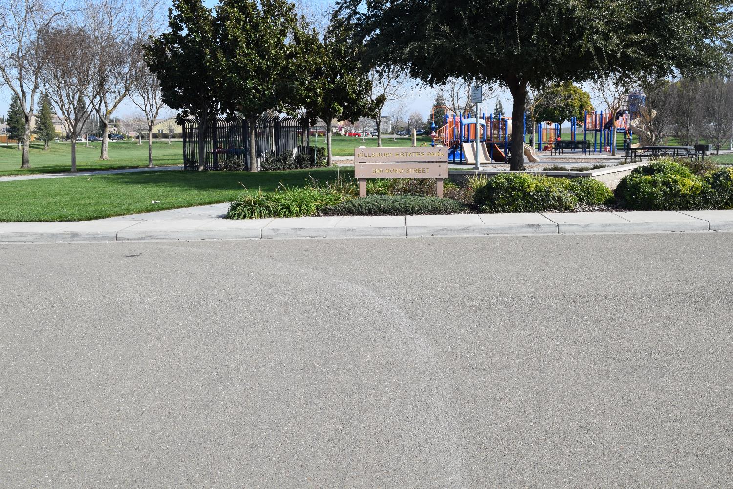 935 Mono St, Manteca, CA 95337