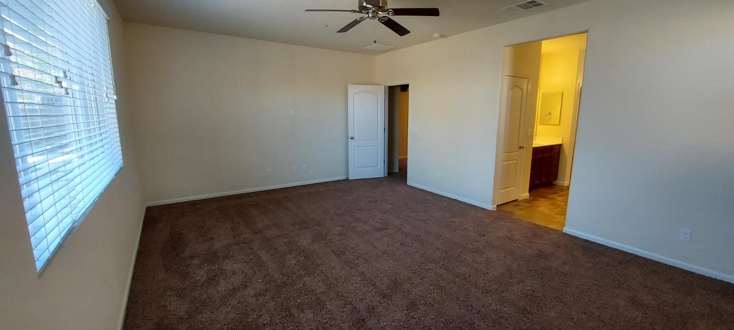 935 Mono St, Manteca, CA 95337