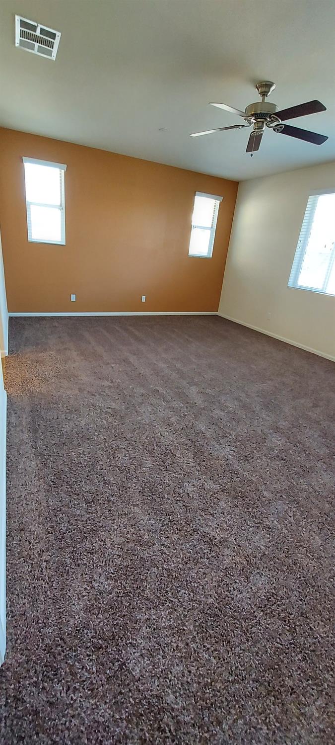 935 Mono St, Manteca, CA 95337