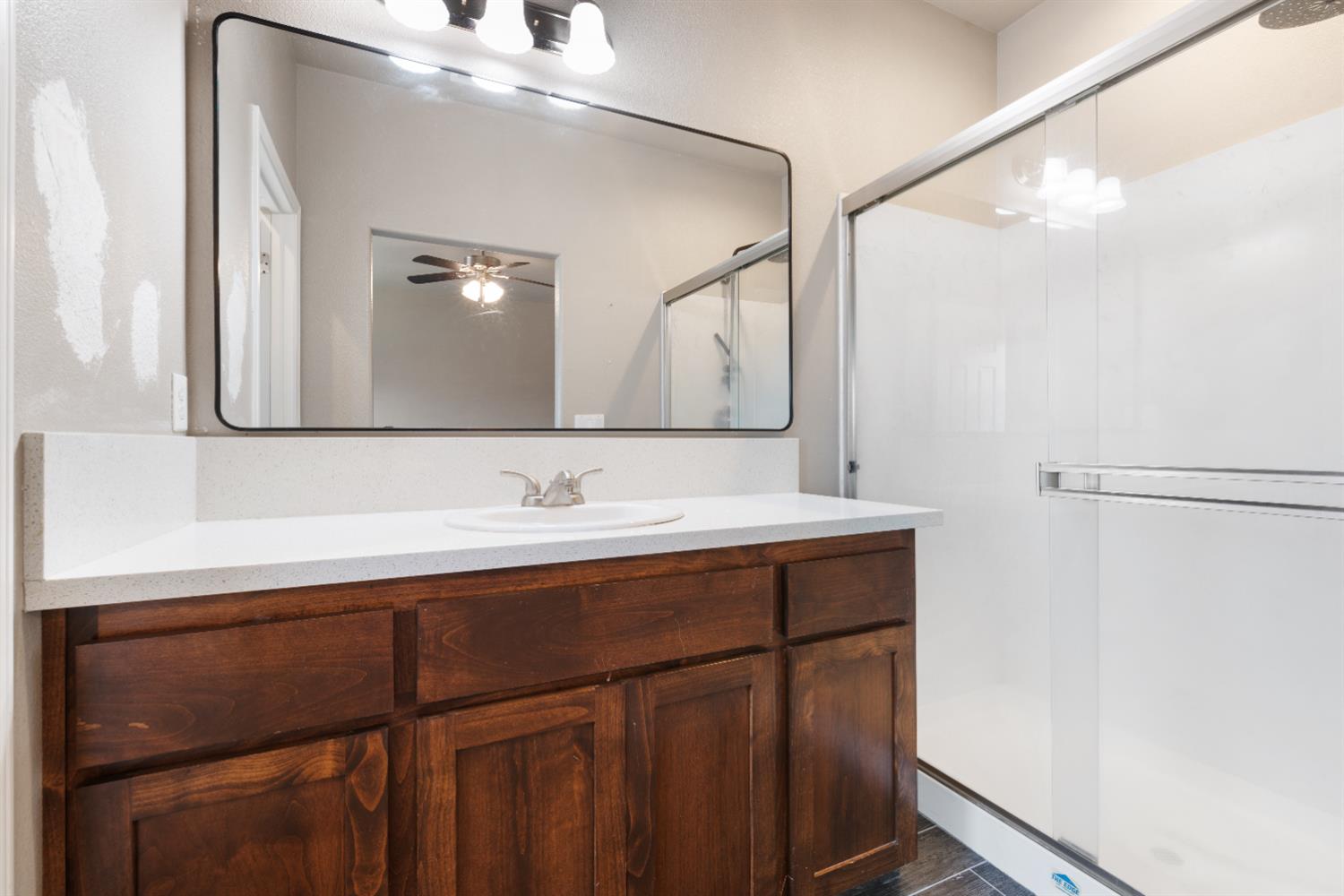 547 Granada Ct, Merced, CA 95341