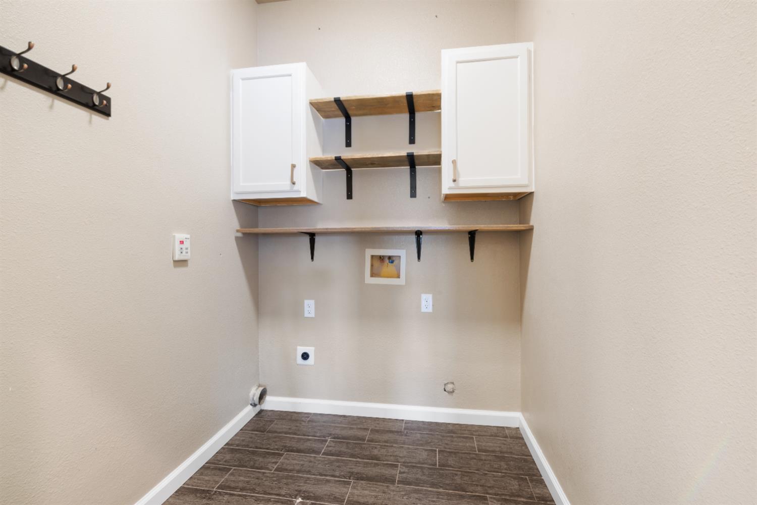 547 Granada Ct, Merced, CA 95341