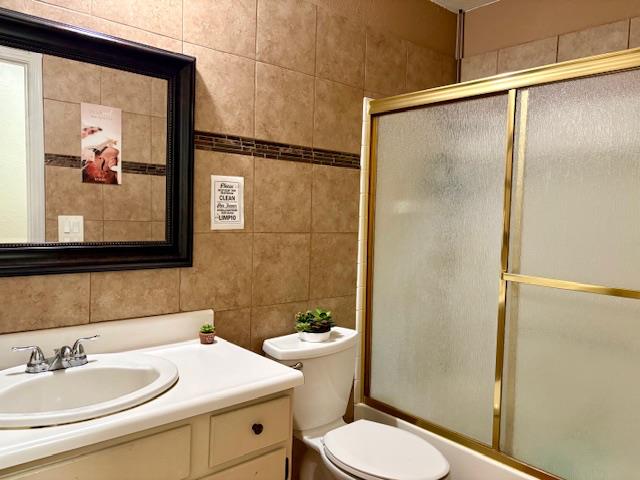 3520 HALLSBORO Ct, Modesto, CA 95357