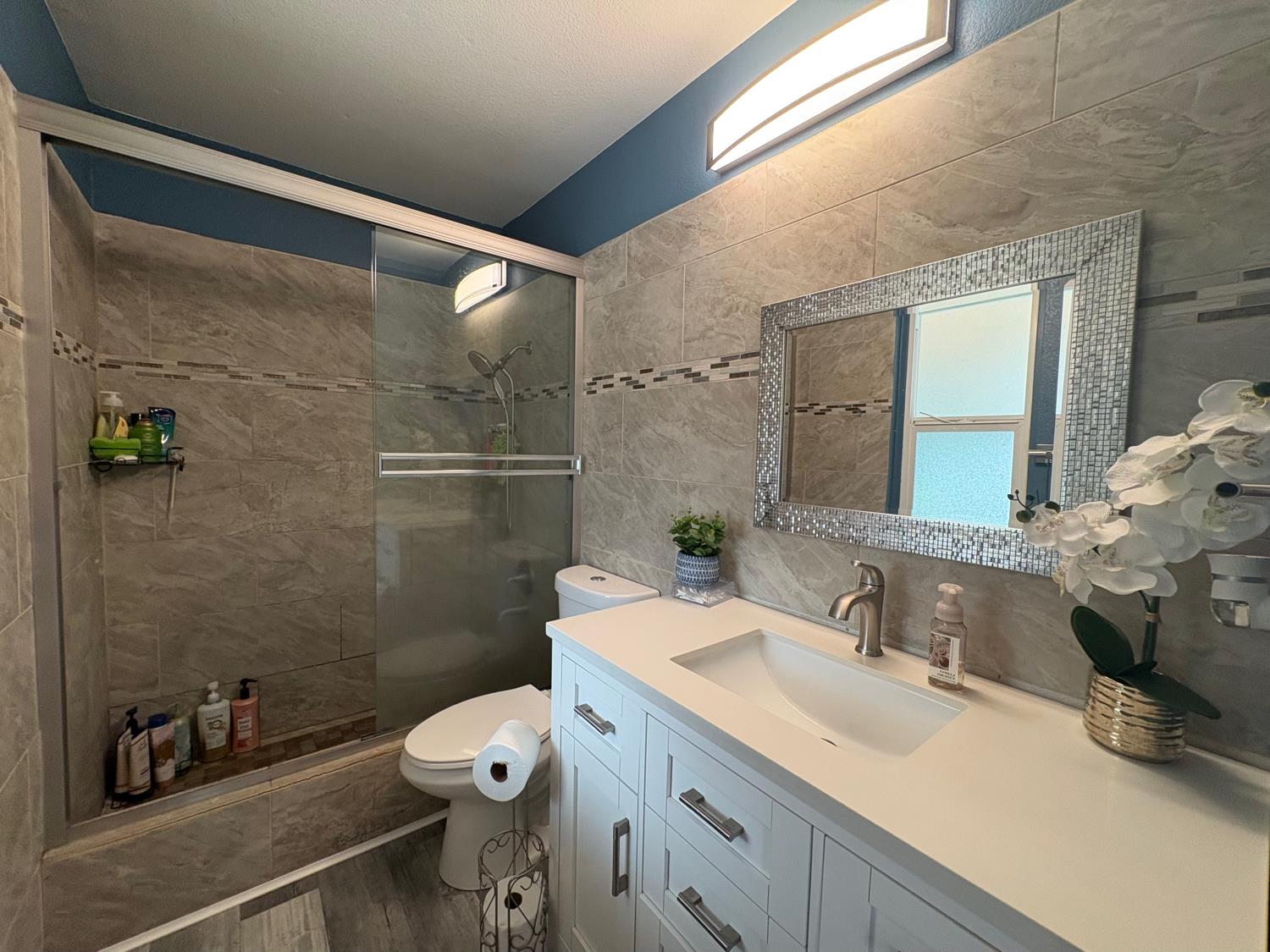 3520 HALLSBORO Ct, Modesto, CA 95357