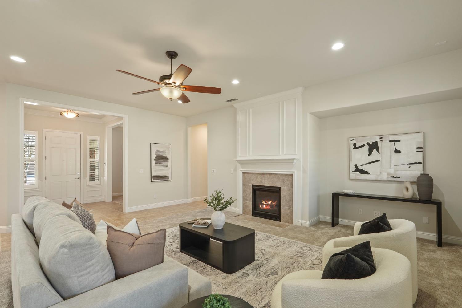 2419 Belle Glade Ln, Manteca, CA 95336