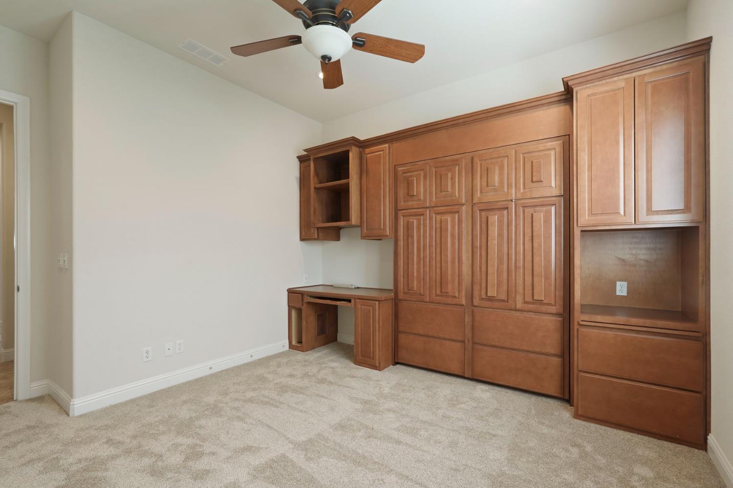 2419 Belle Glade Ln, Manteca, CA 95336