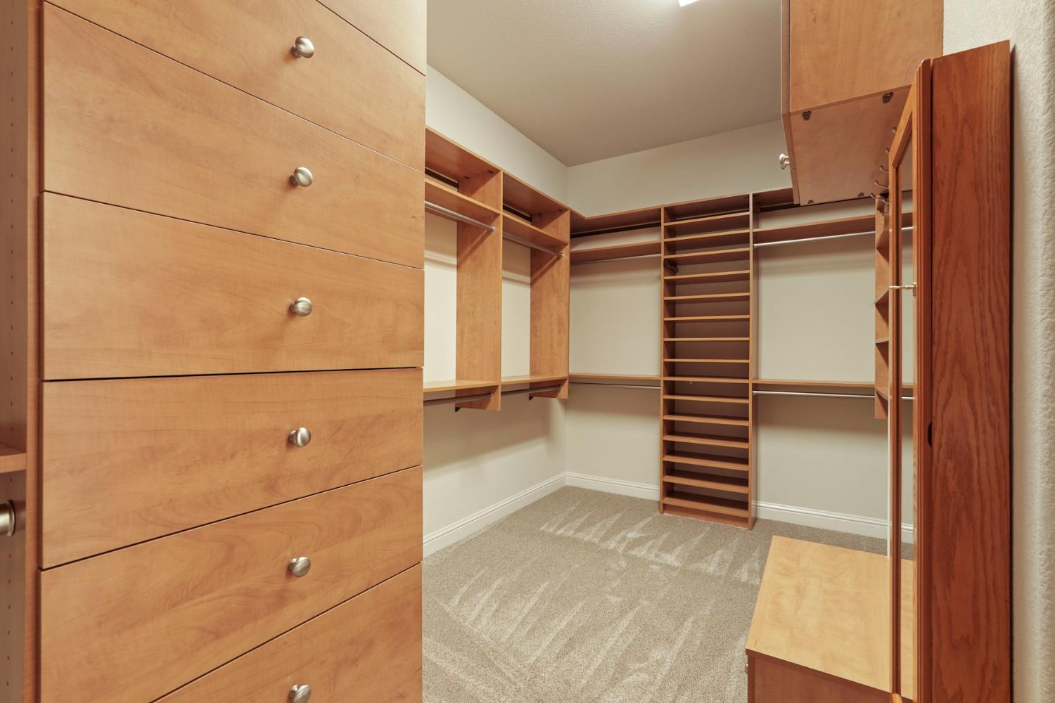 2419 Belle Glade Ln, Manteca, CA 95336