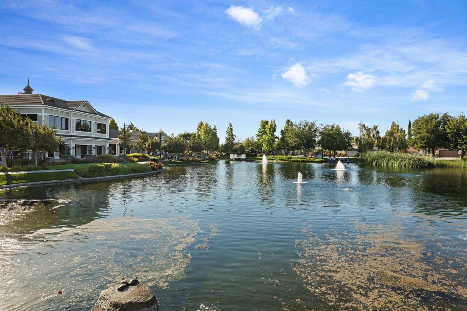 2419 Belle Glade Ln, Manteca, CA 95336