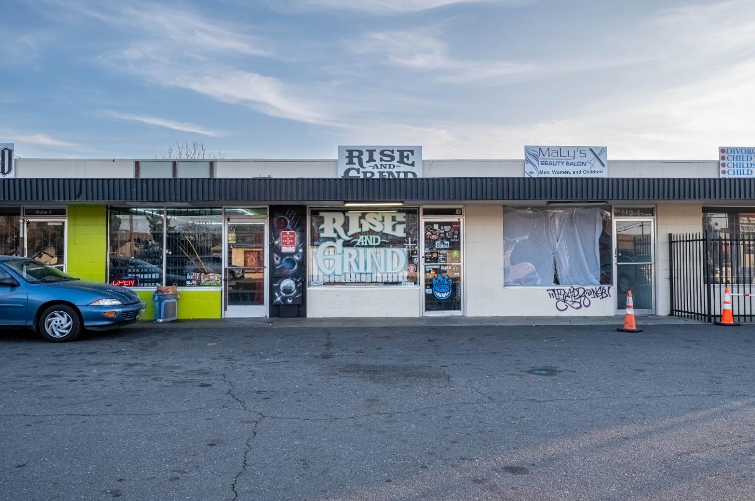 1026 Mchenry Ave, Modesto, CA 95350