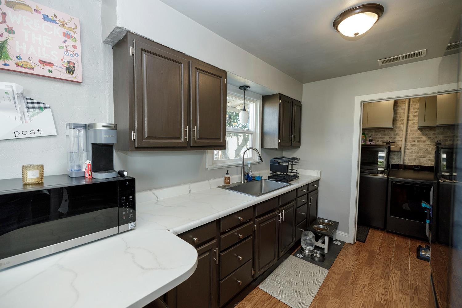 599 S Minaret St, Turlock, CA 95380