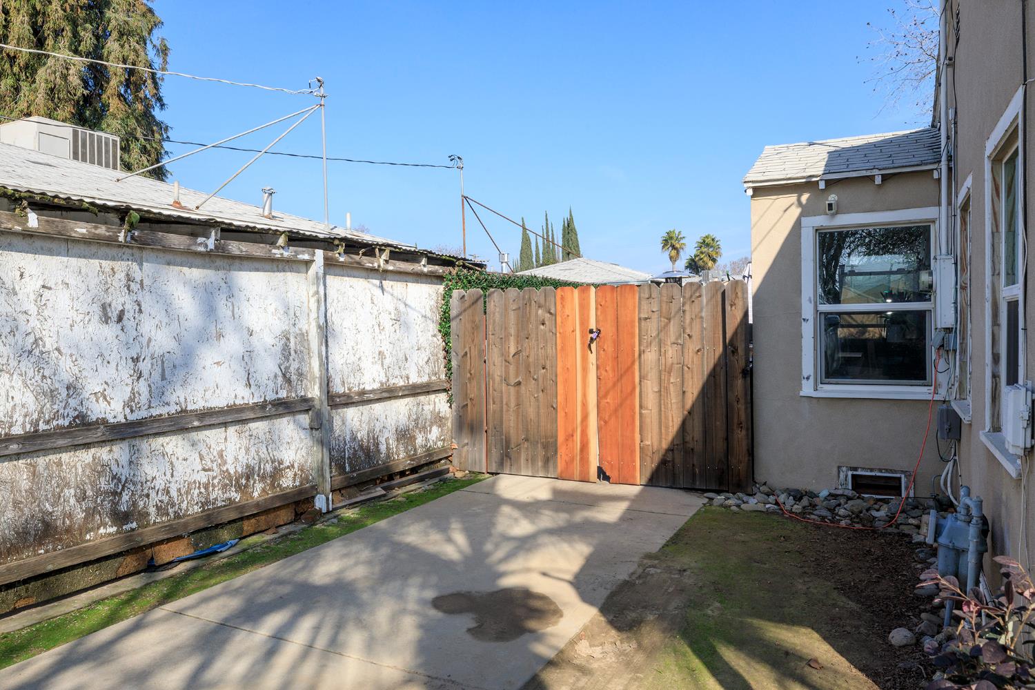 599 S Minaret St, Turlock, CA 95380