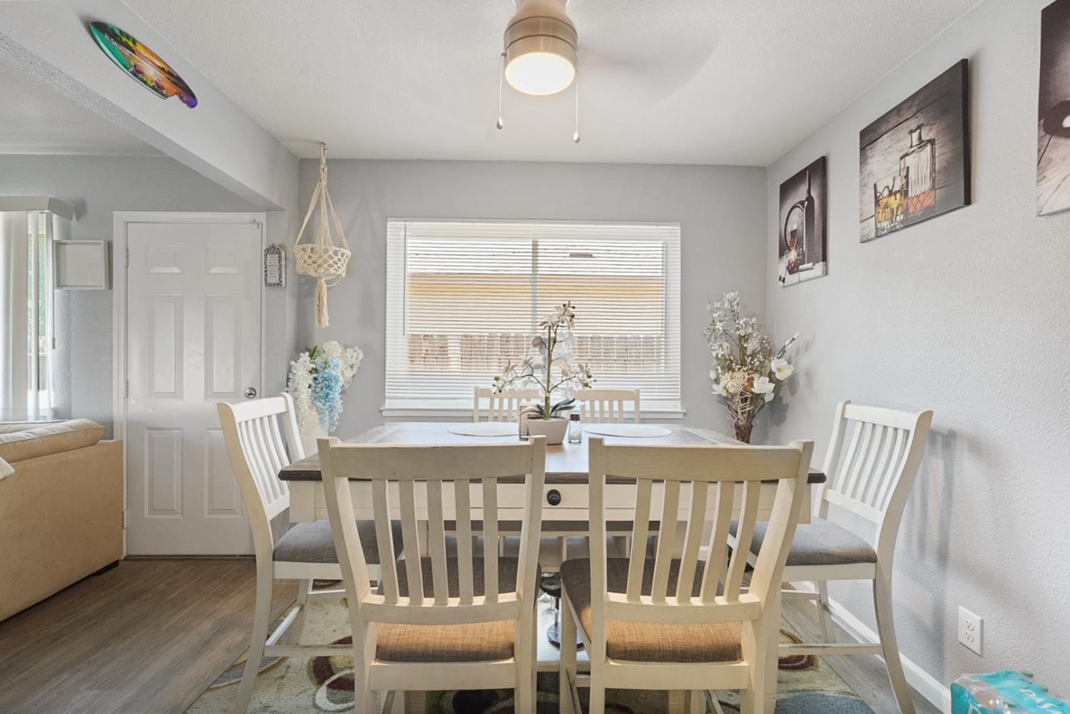 301 S Emerald Ave, Modesto, CA 95351