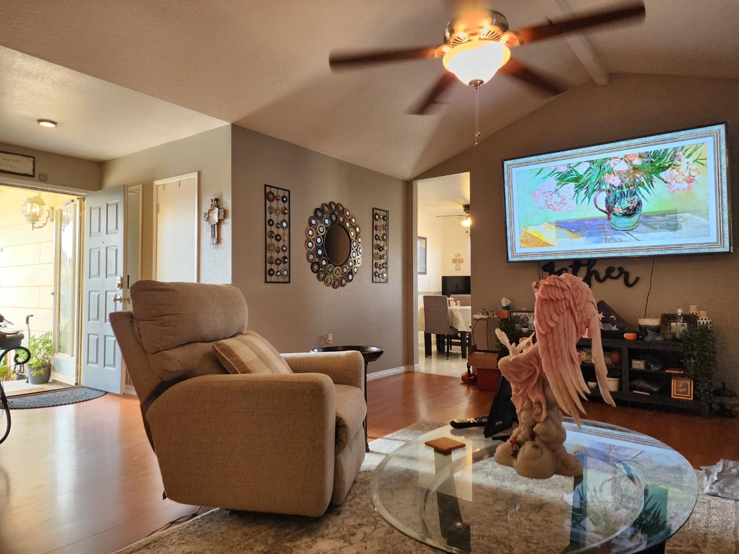 1406 Quail St, Los Banos, CA 93635