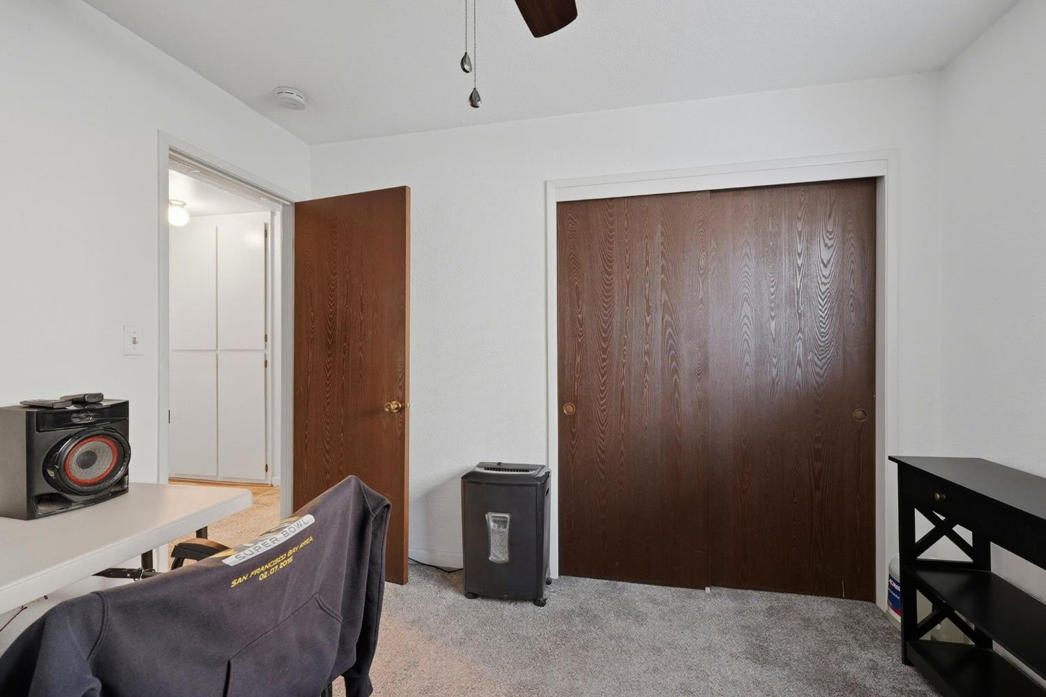 811 Hacienda Ave, Manteca, CA 95336