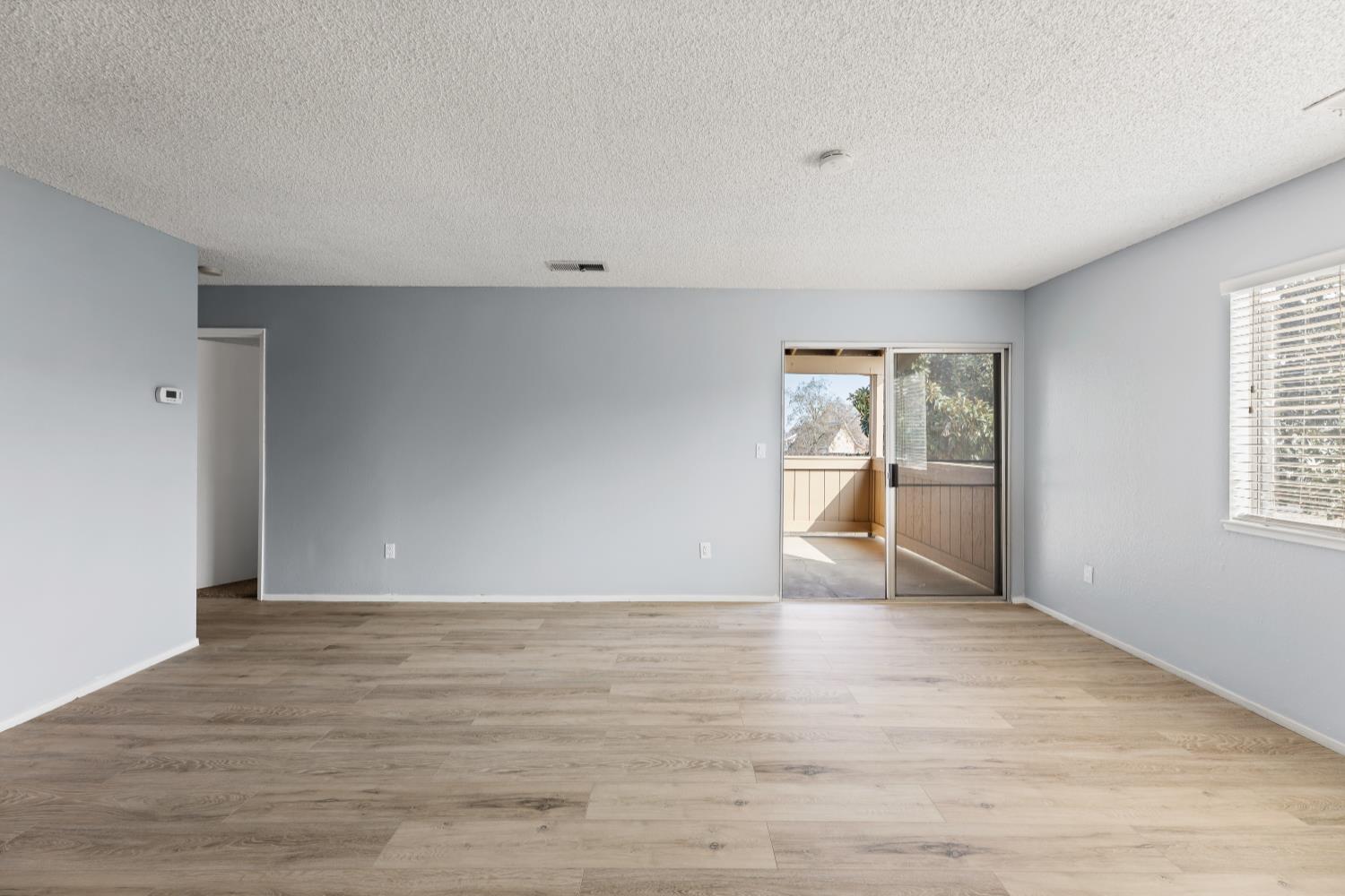 414 Cherry Ln #G, Manteca, CA 95337