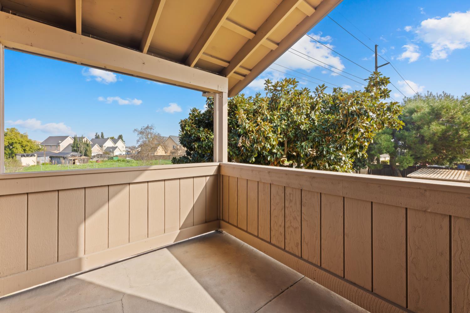 414 Cherry Ln #G, Manteca, CA 95337