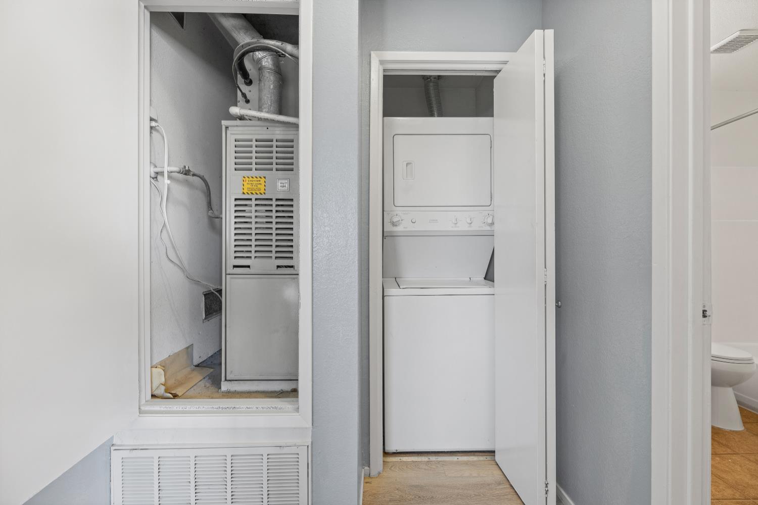 414 Cherry Ln #G, Manteca, CA 95337