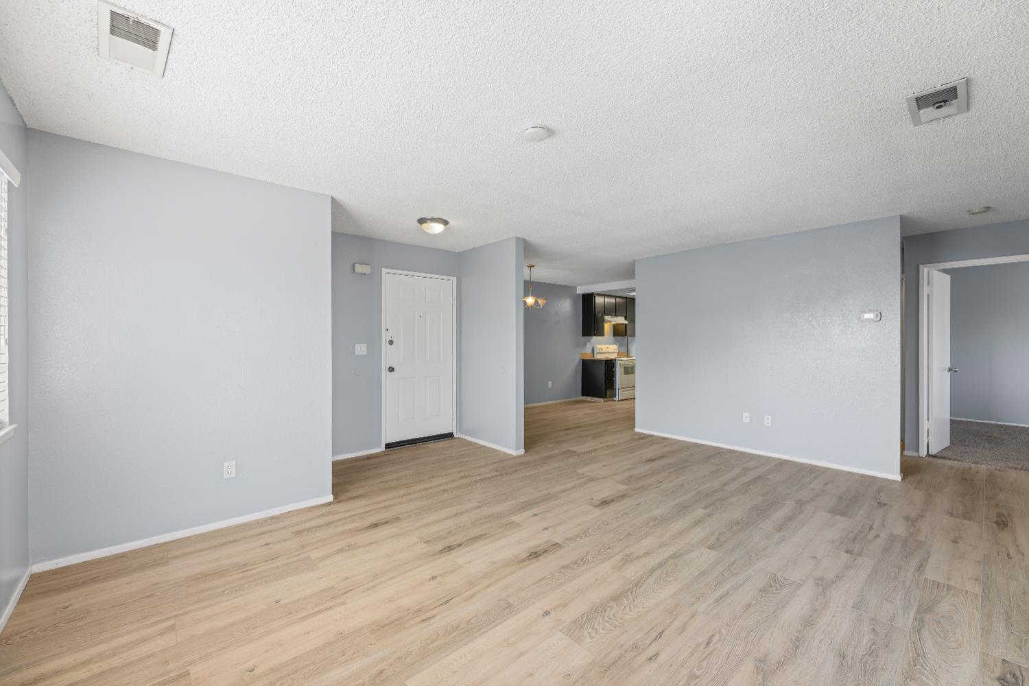 414 Cherry Ln #G, Manteca, CA 95337