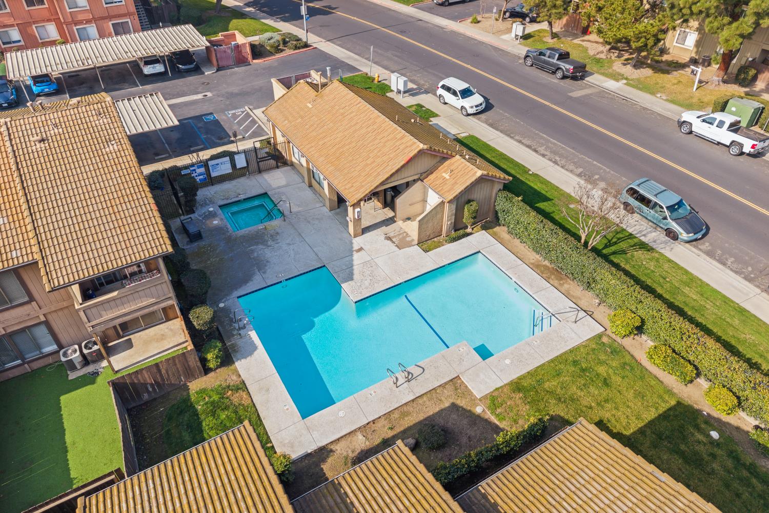 414 Cherry Ln #G, Manteca, CA 95337