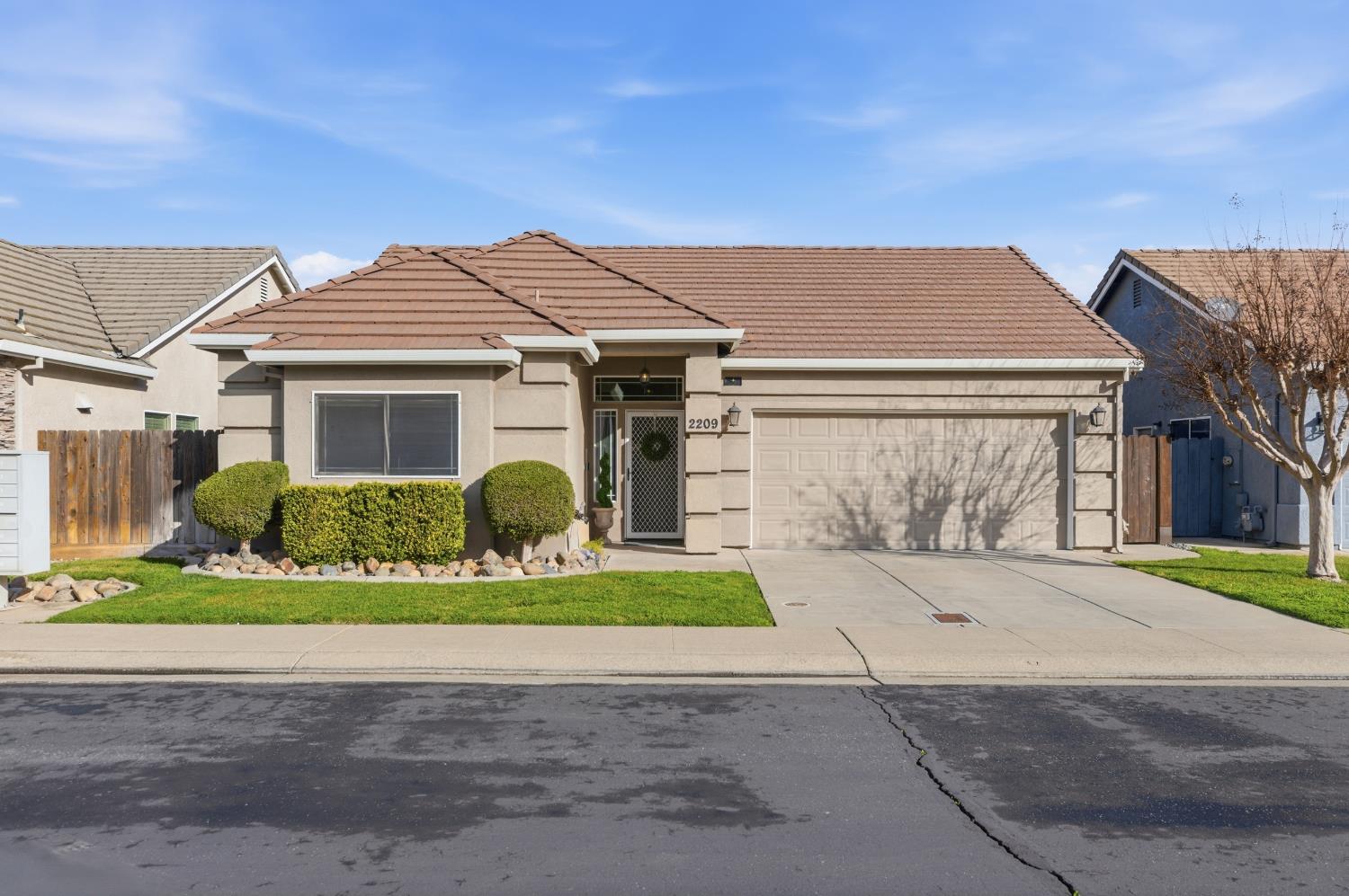 2209 Perth Dr., Modesto, CA 95355