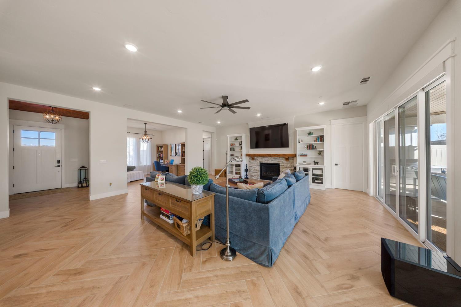 2101 Via Prego, Oakdale, CA 95361