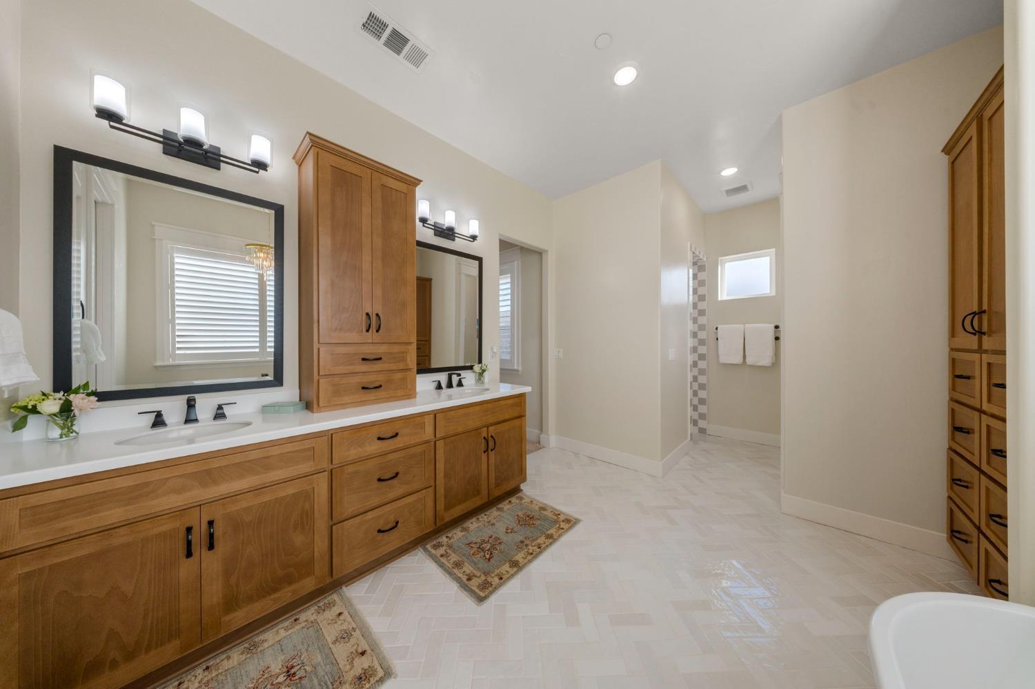 2101 Via Prego, Oakdale, CA 95361