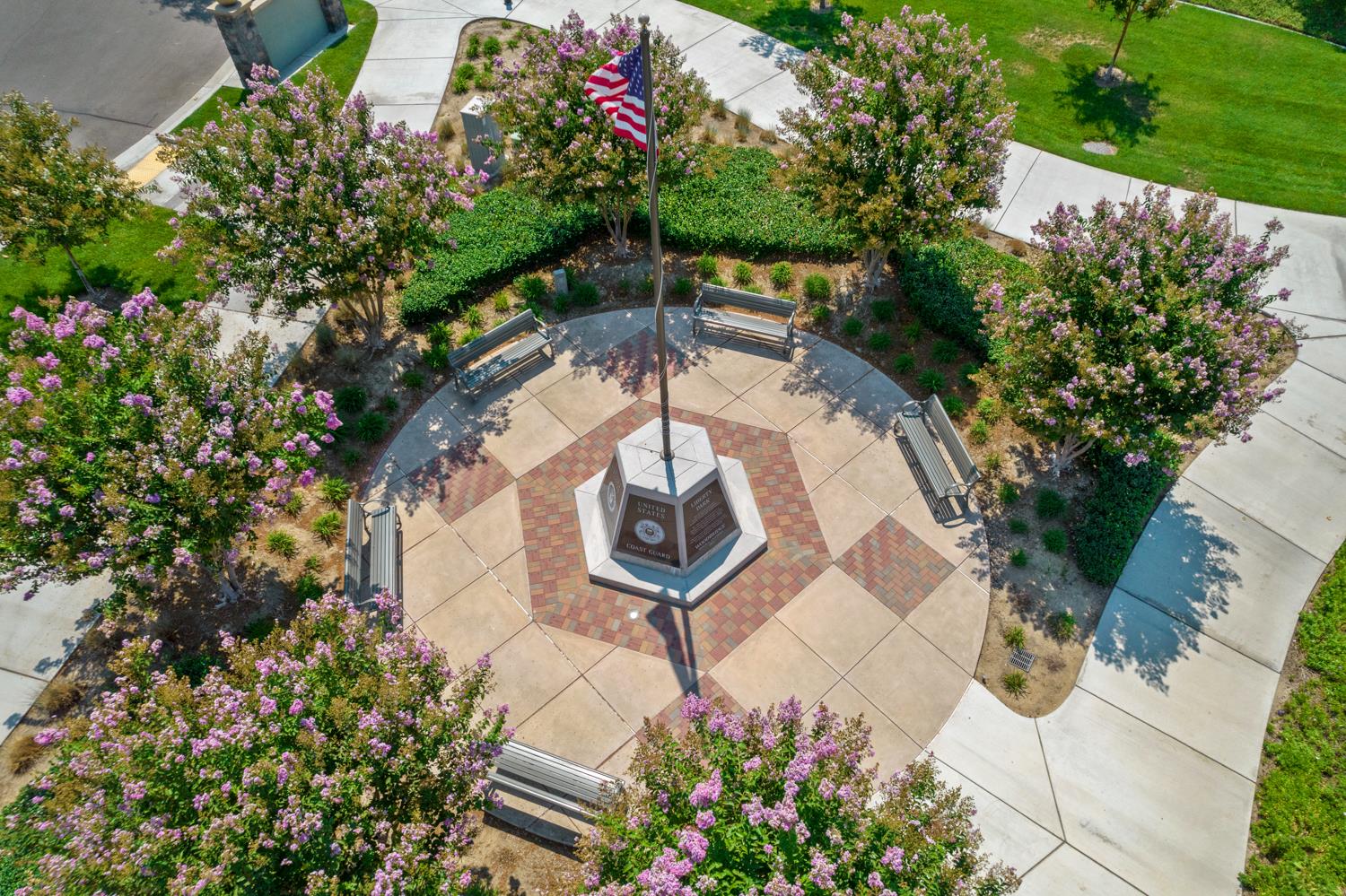 2439 Appleleaf Ln, Manteca, CA 95336