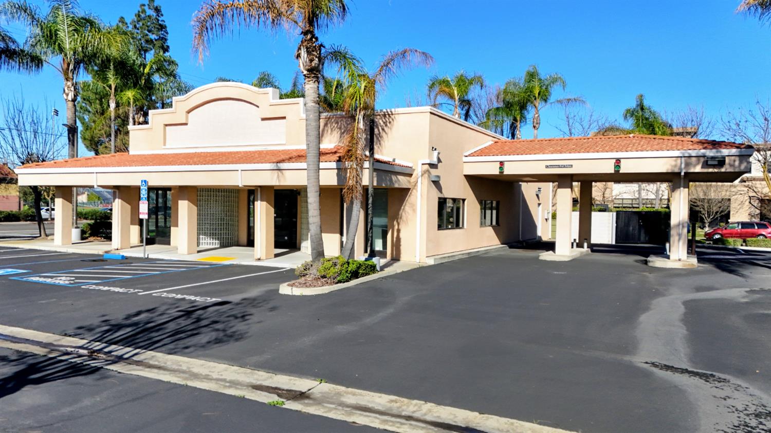 3700 Geer Rd, Turlock, CA 95382