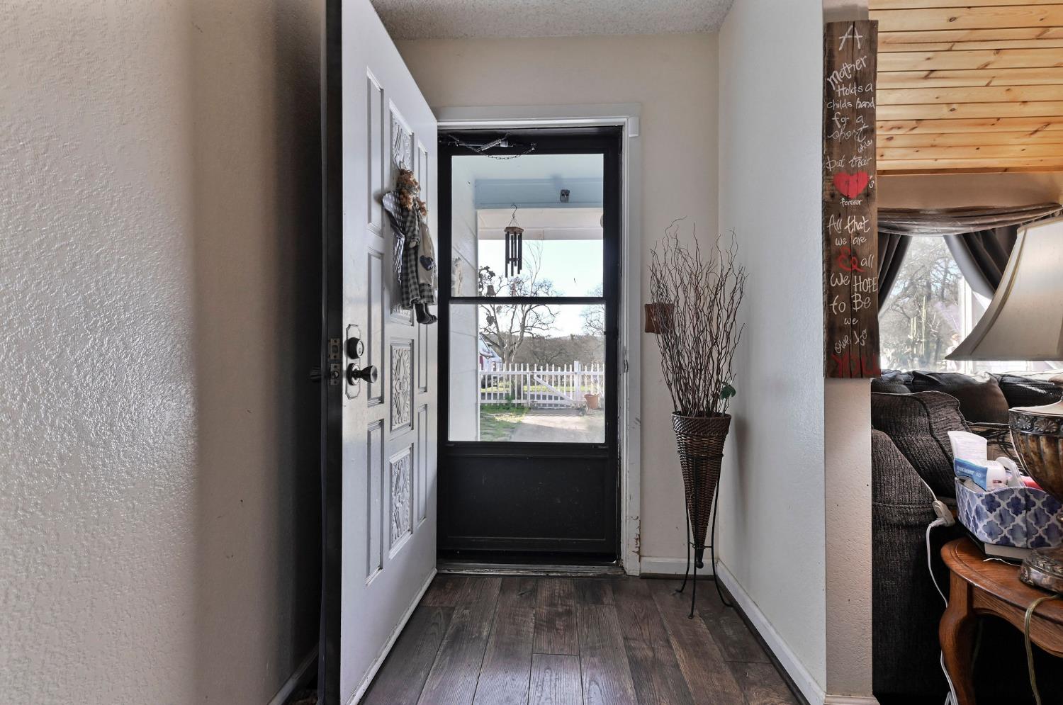 3653 Chuckwagon Dr, Copperopolis, CA 95228