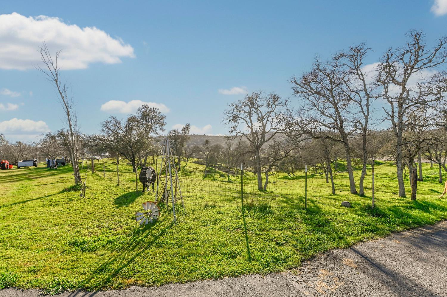 3653 Chuckwagon Dr, Copperopolis, CA 95228