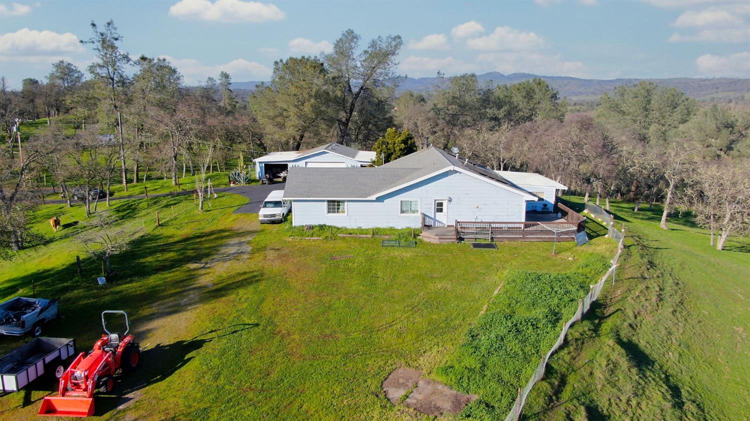 3653 Chuckwagon Dr, Copperopolis, CA 95228