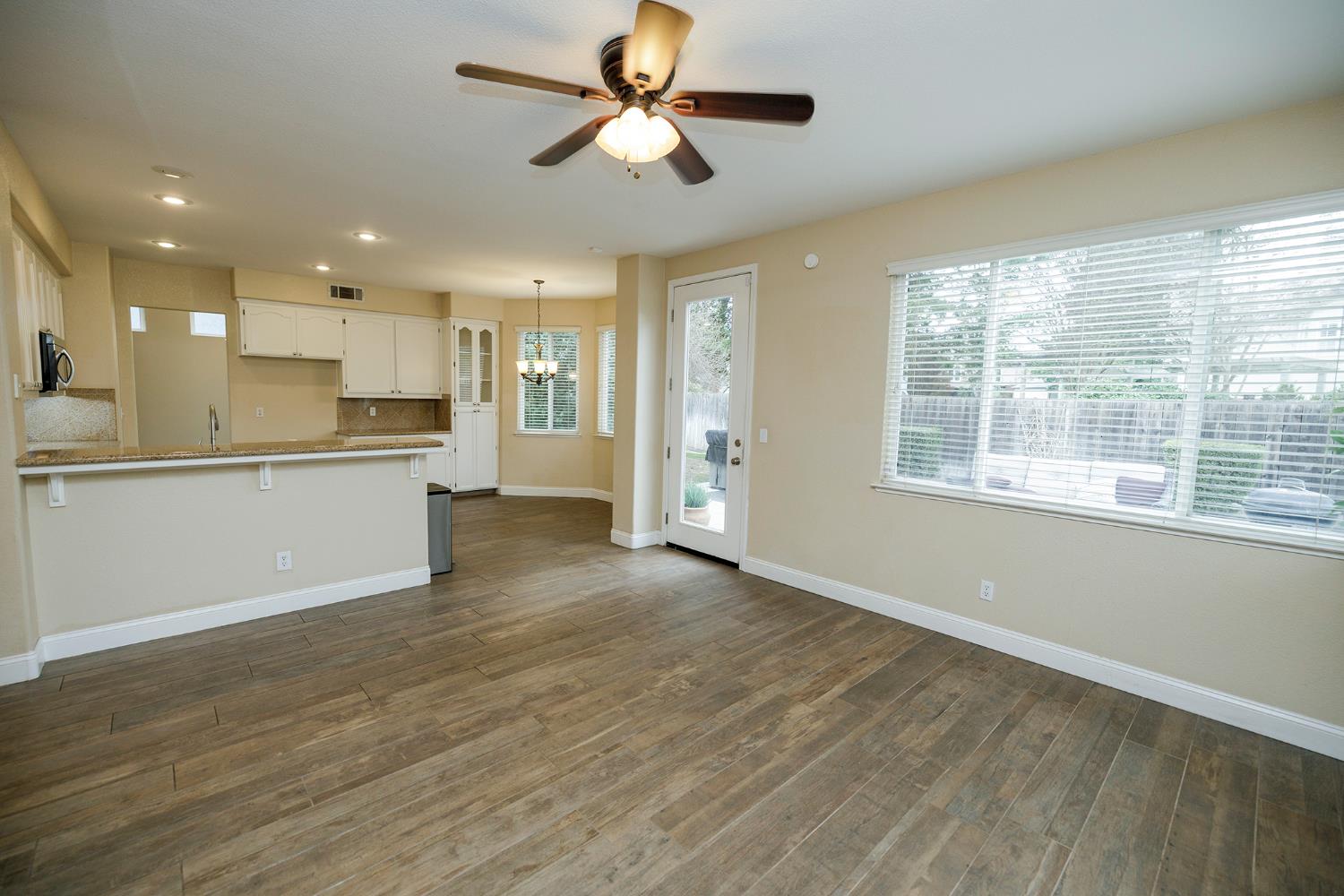 446 Meyenberg Ave, Ripon, CA 95366