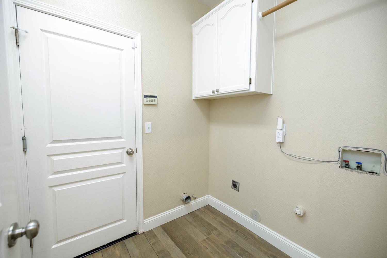 446 Meyenberg Ave, Ripon, CA 95366