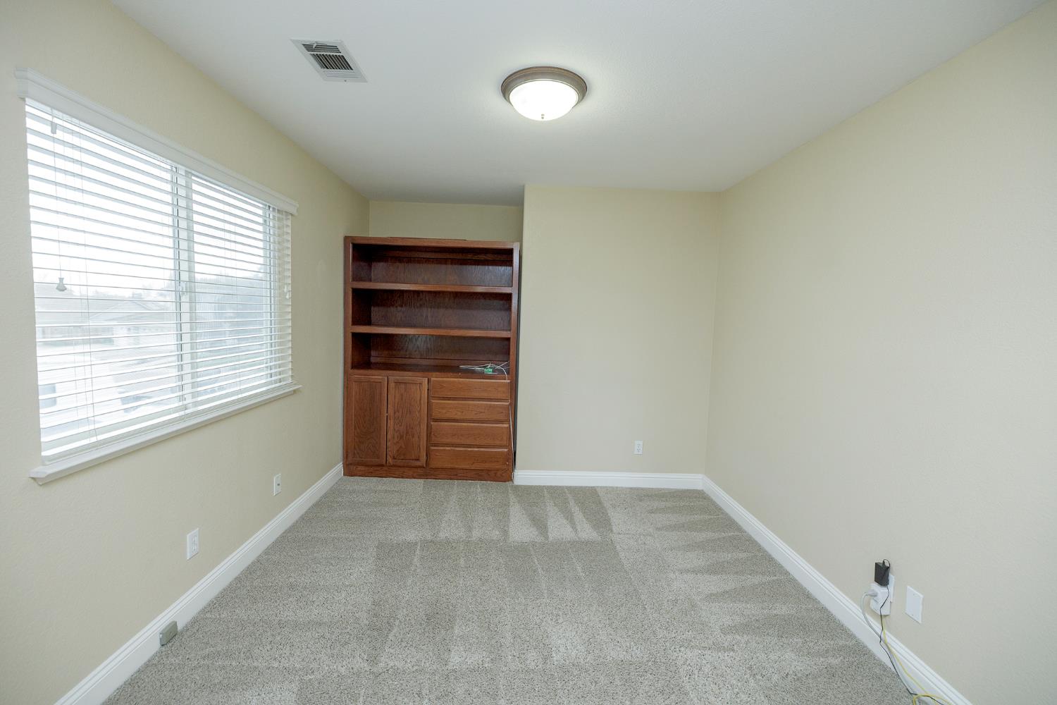 446 Meyenberg Ave, Ripon, CA 95366