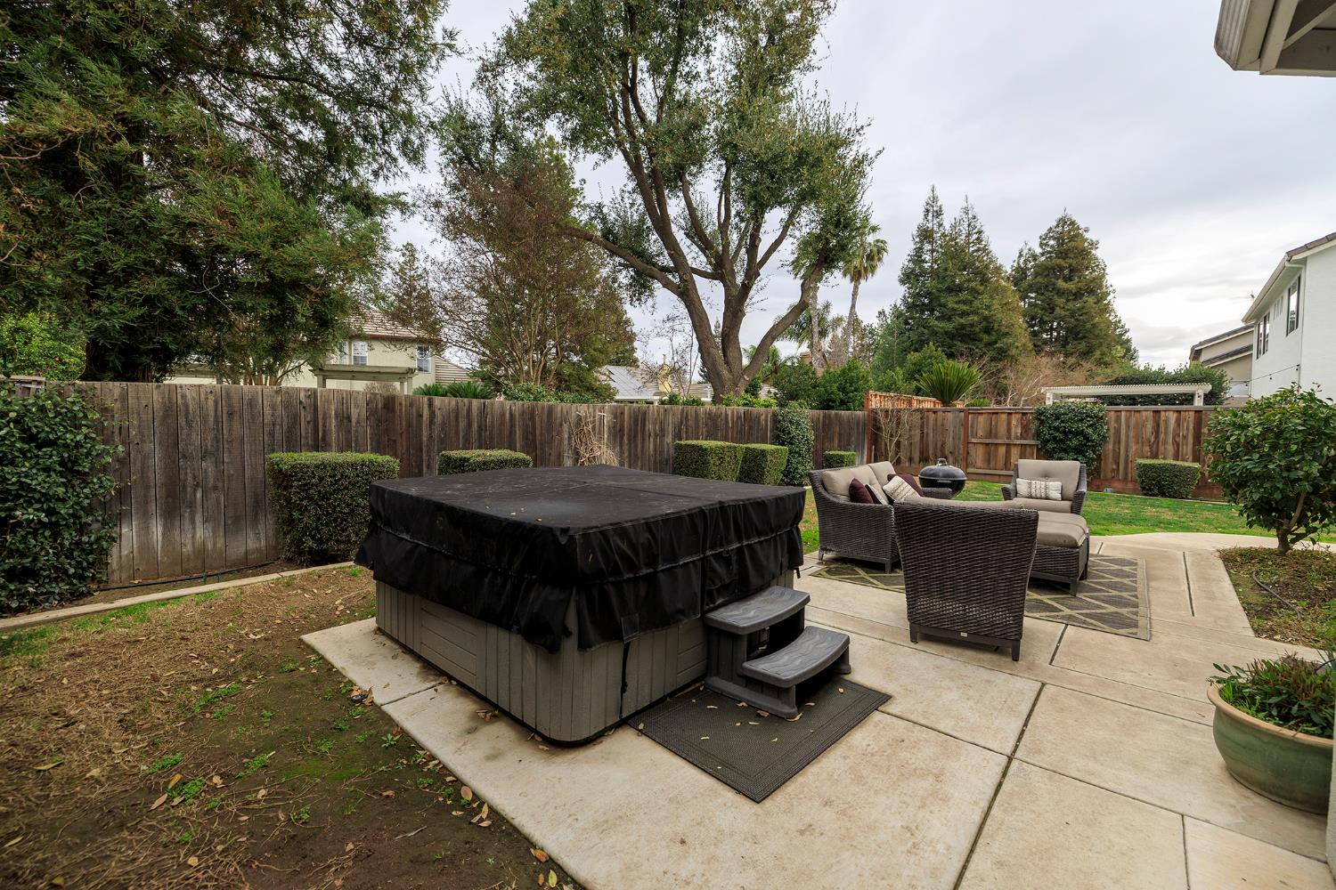 446 Meyenberg Ave, Ripon, CA 95366