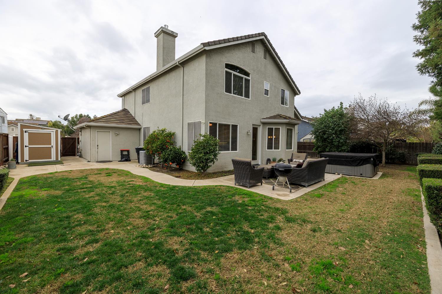 446 Meyenberg Ave, Ripon, CA 95366