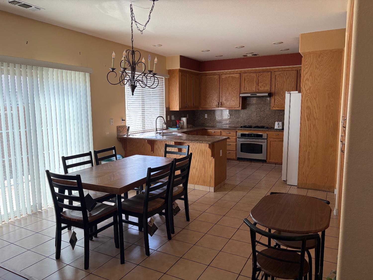 1821 Avo Way, Manteca, CA 95337