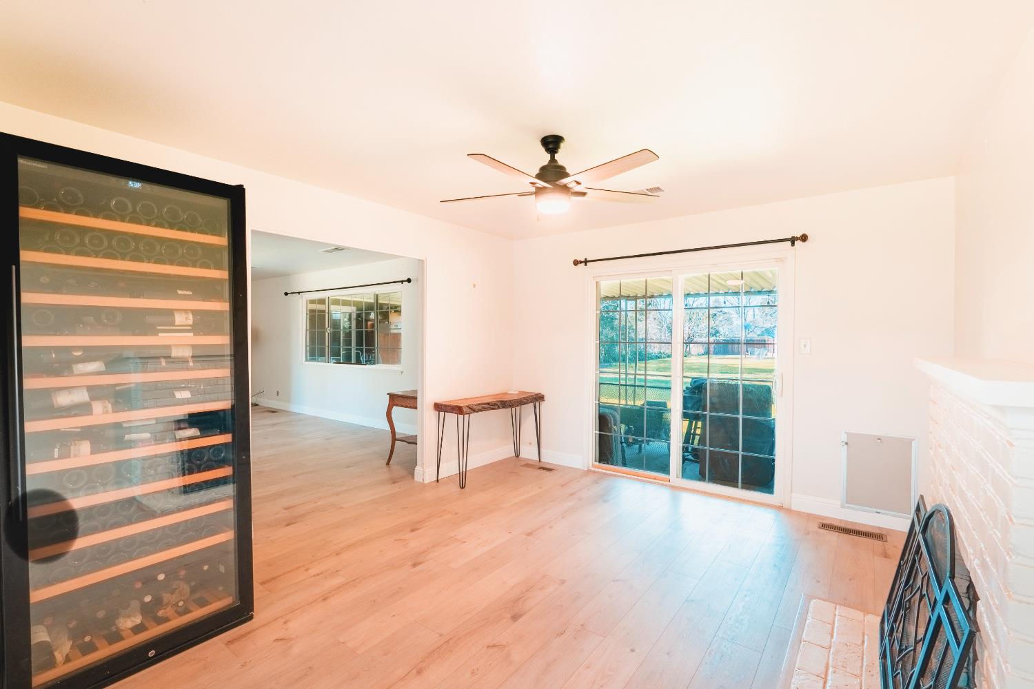 1541 W North Bear Creek Dr, Merced, CA 95348