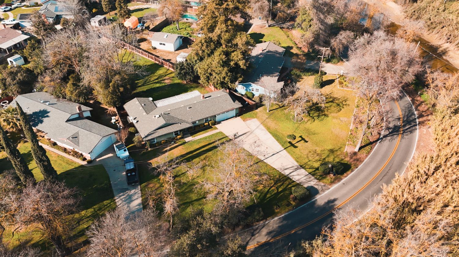 1541 W North Bear Creek Dr, Merced, CA 95348