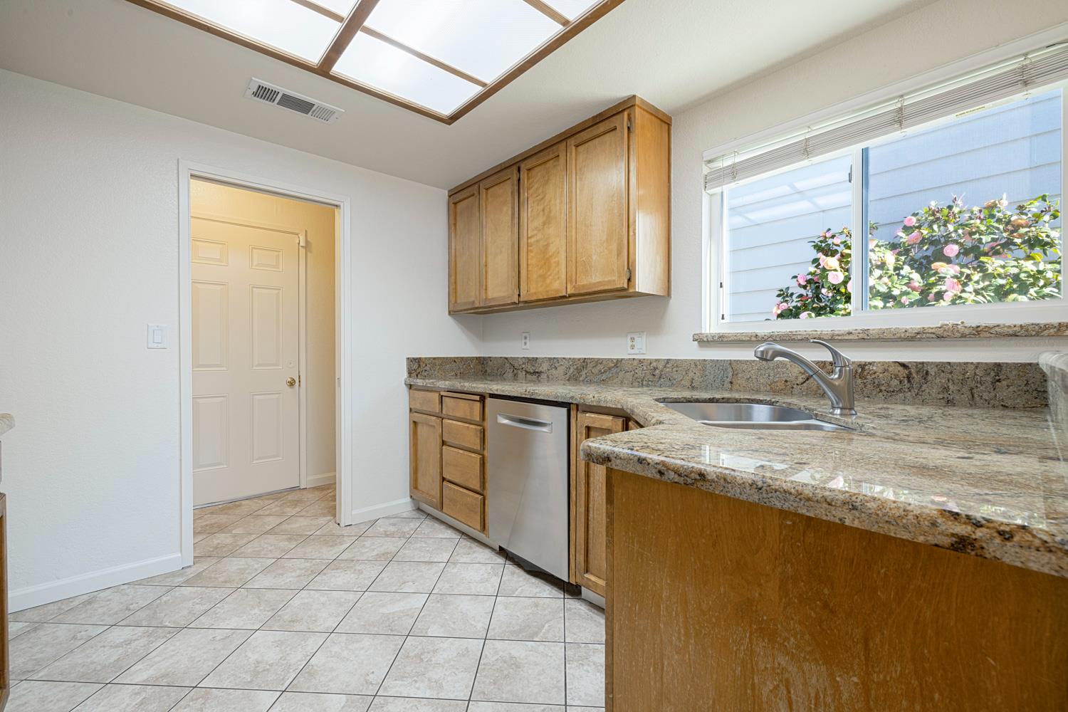 3604 N Veneman Ave, Modesto, CA 95356