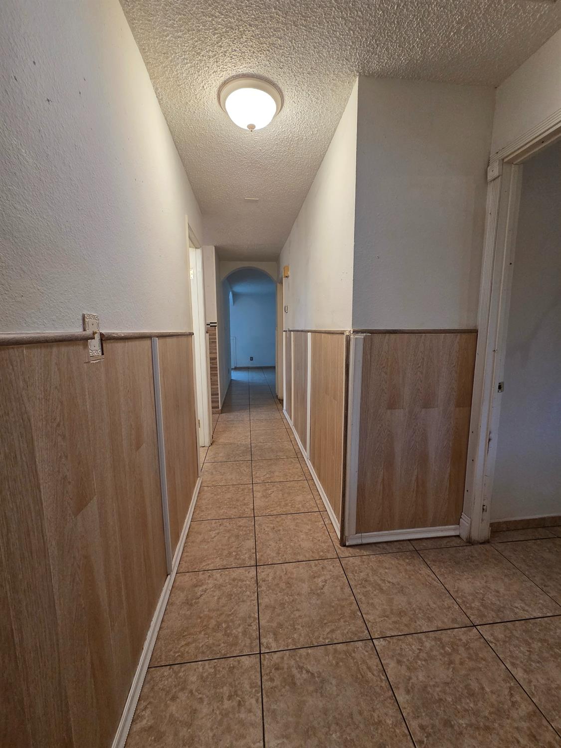 807 Olds Ave, Livingston, CA 95334