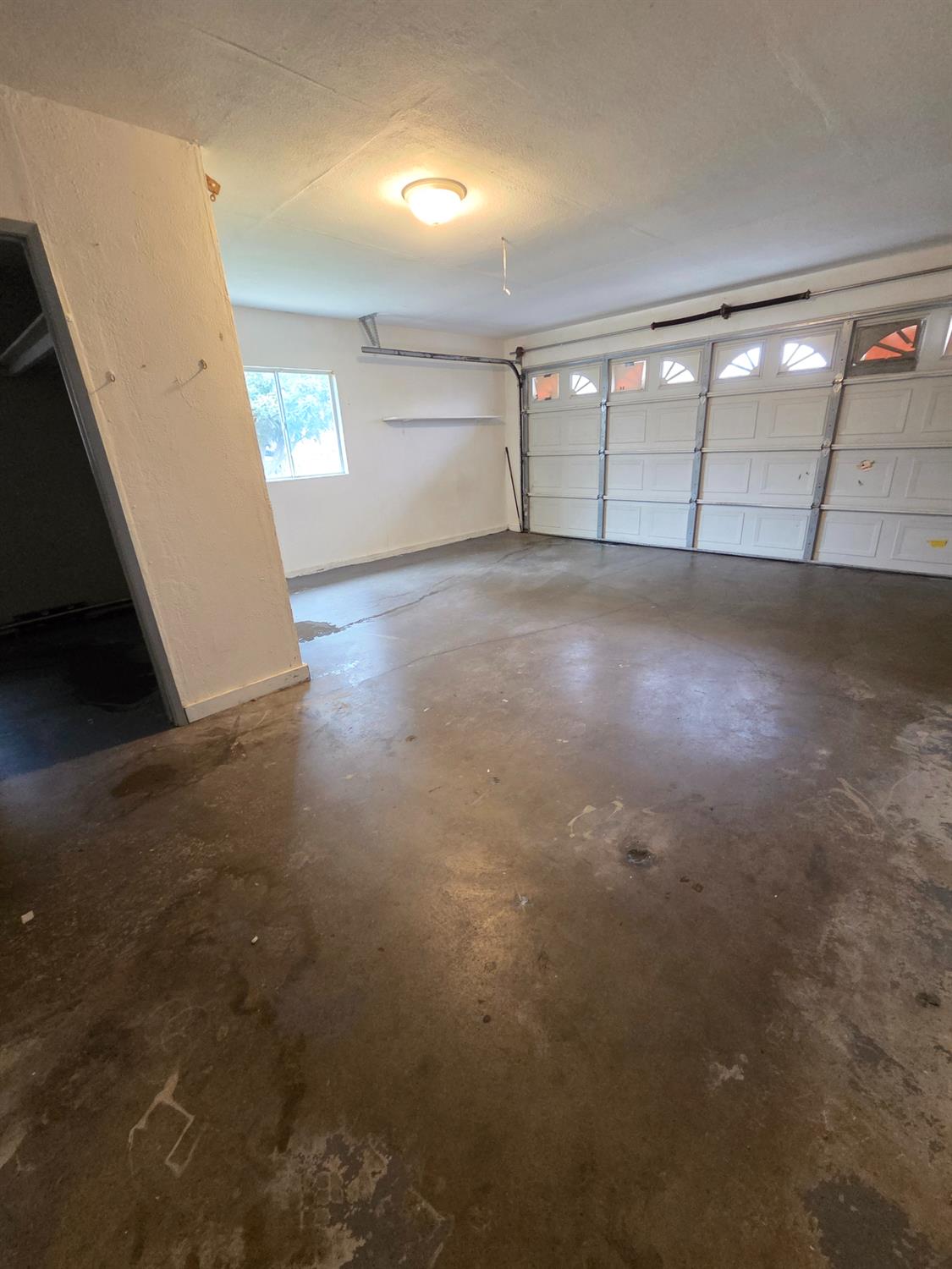 807 Olds Ave, Livingston, CA 95334