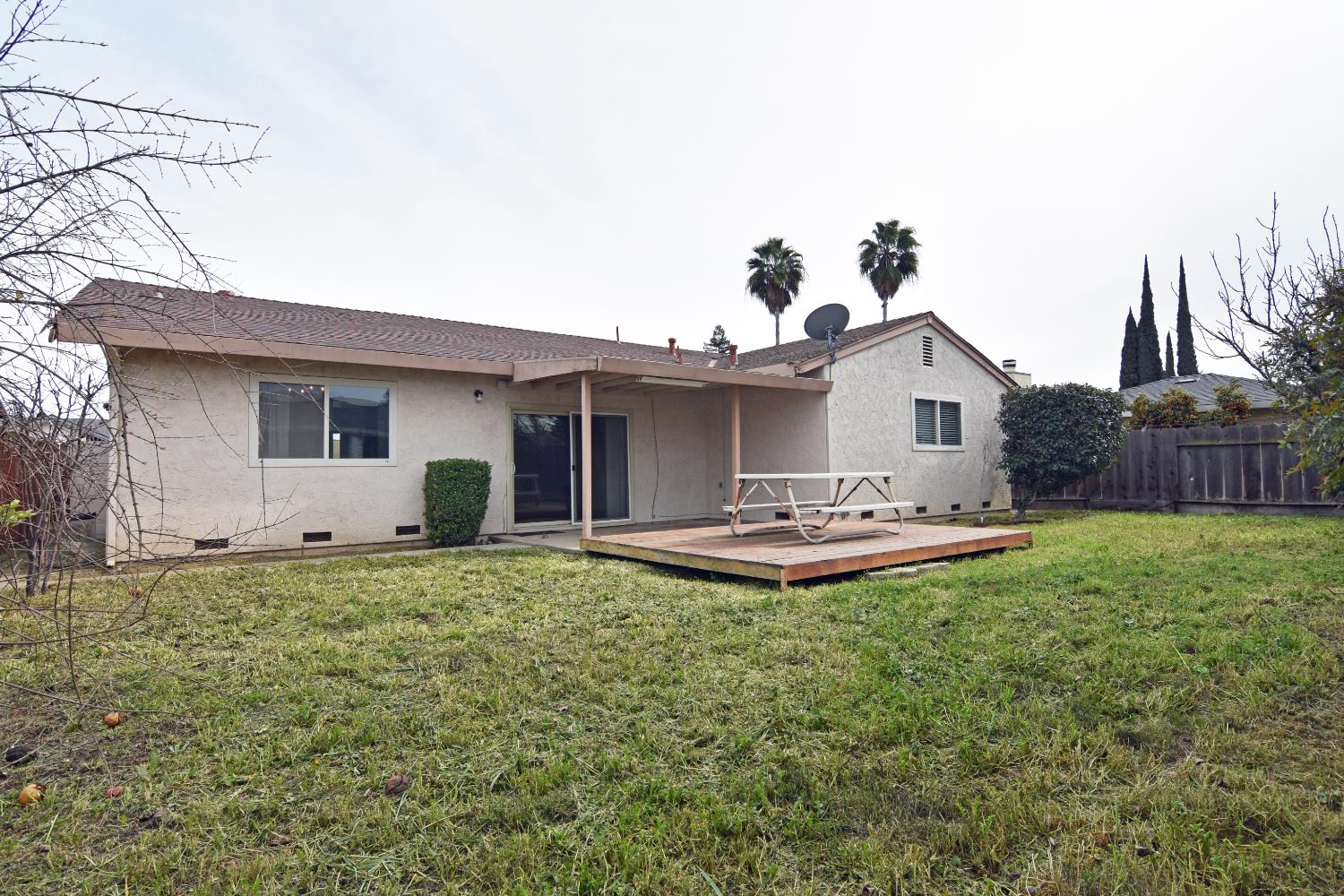 2621 Dels Ln, Turlock, CA 95382