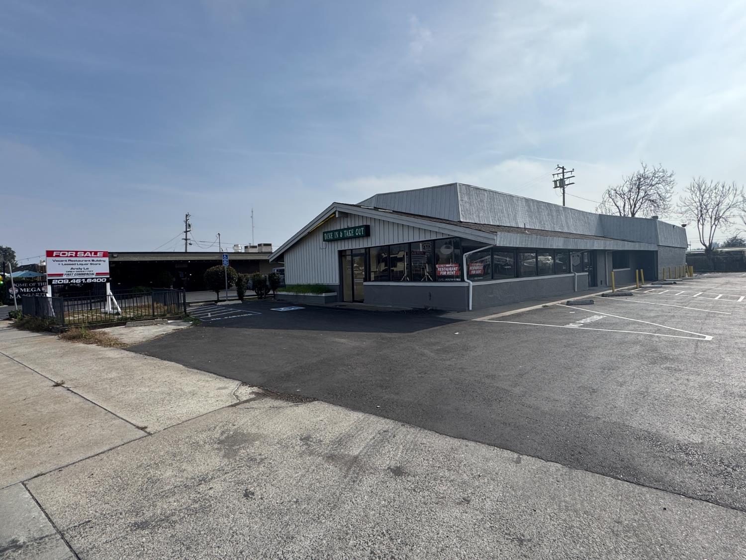 1023 E F Street, Oakdale, CA 95361