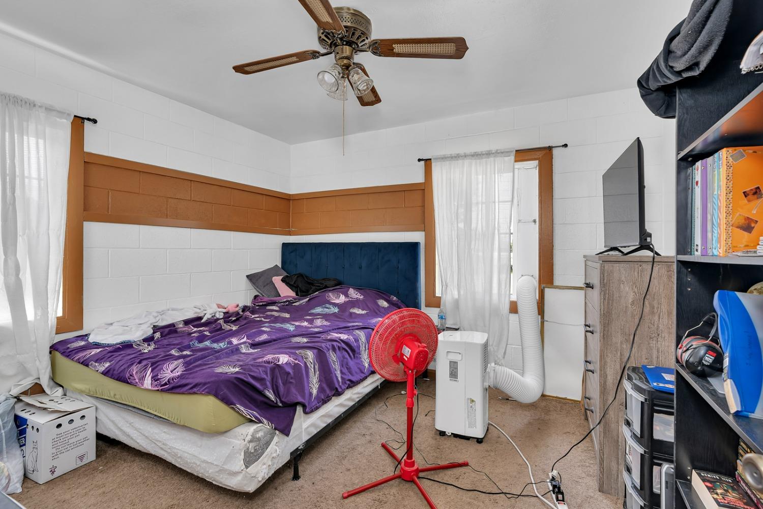 1109 1111 Center Ave, Dos Palos, CA 93620